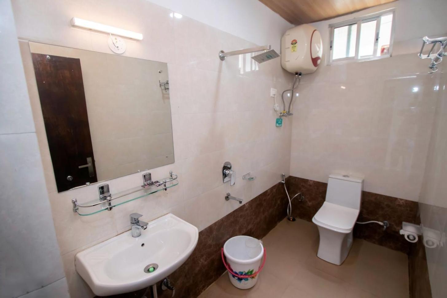 Cherrywood Suites & Spa By Easygorooms Dardzsiling Kültér fotó