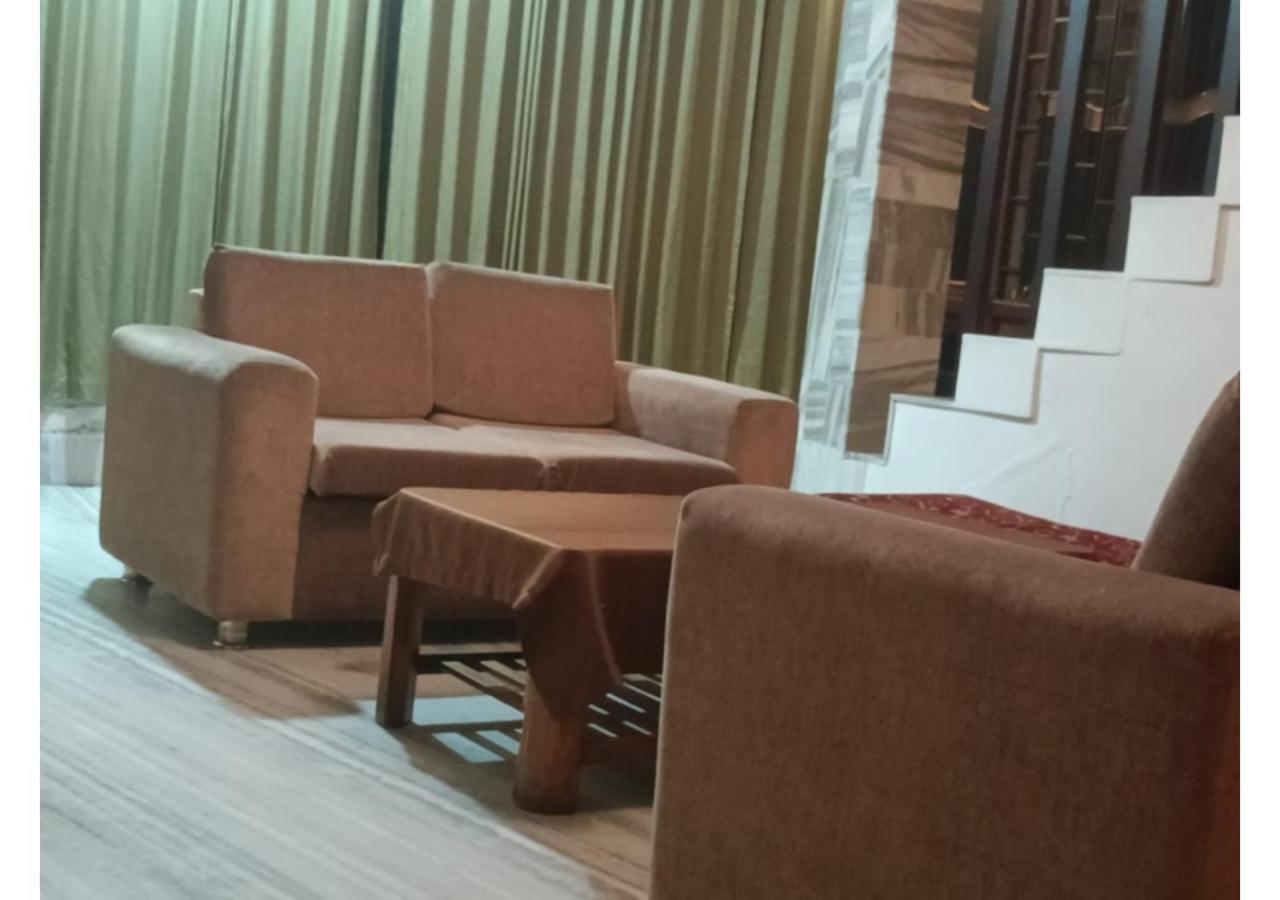 Cherrywood Suites & Spa By Easygorooms Dardzsiling Kültér fotó