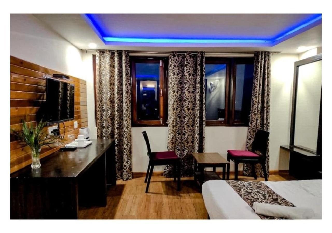 Cherrywood Suites & Spa By Easygorooms Dardzsiling Kültér fotó